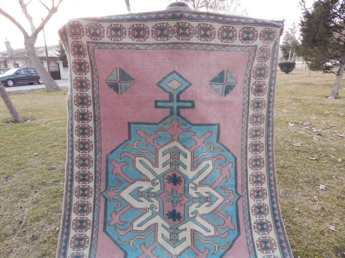 Vintage Uşak Halı 158 x 233 cm
