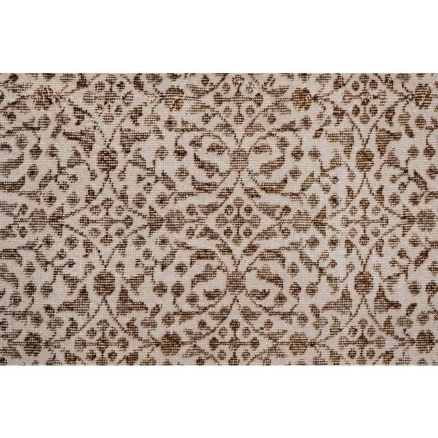 Vintage Uşak Halı 205 x 304 cm