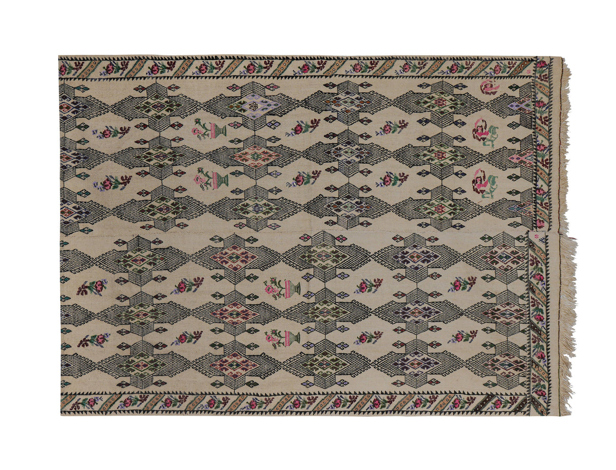 Vintage Kilim 172 x 233 cm