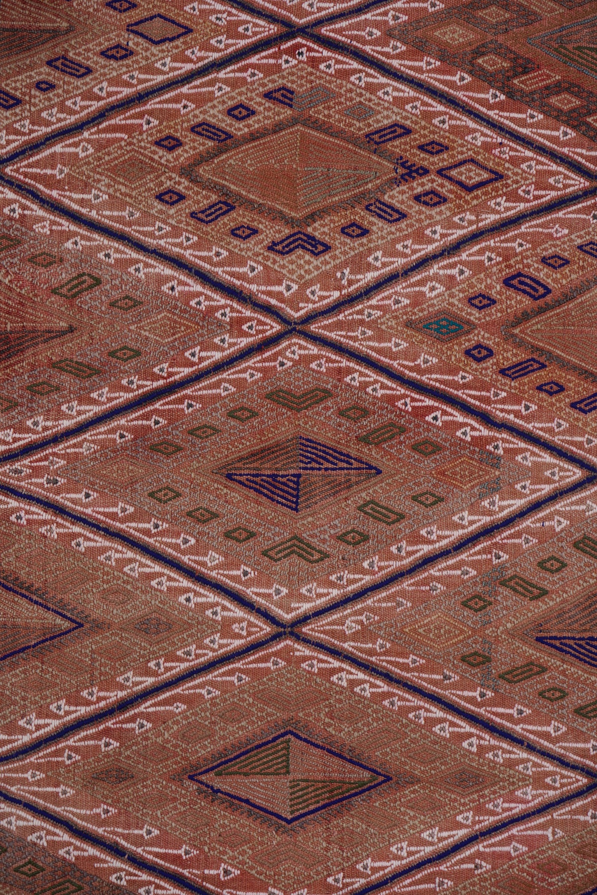 Vintage Kilim 168 x 238 cm