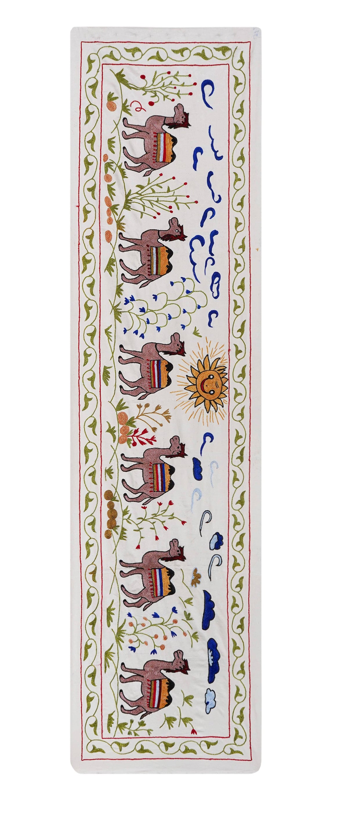 Deve Desenli Suzani Duvar Örtüsü 52 x 190 cm