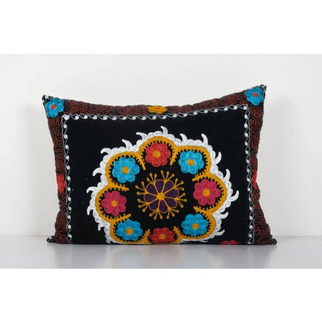 İpek Ikat Kadife Kırlent Kılıfı 46 x 64 cm