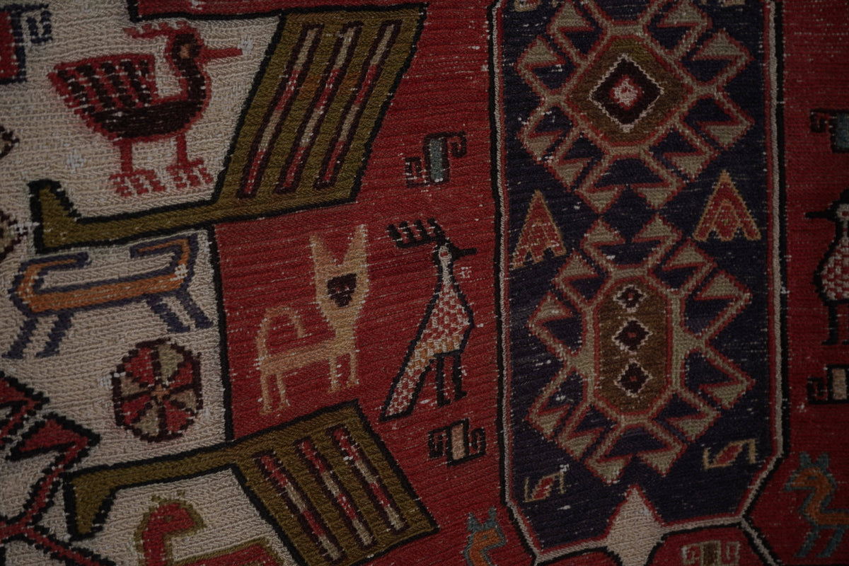 Vintage Sumak Kilim 123 x 193 cm
