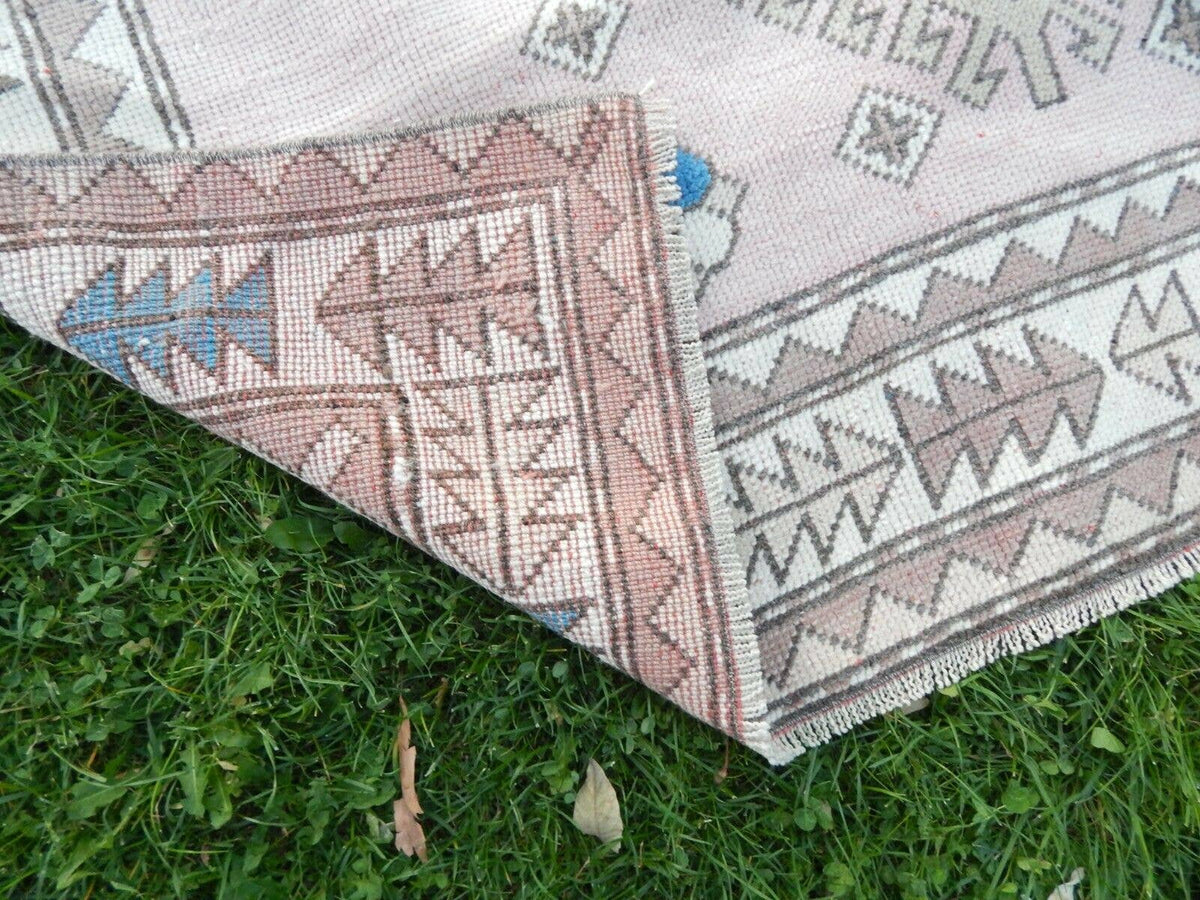 Vintage Uşak Halı 155 x 190 cm