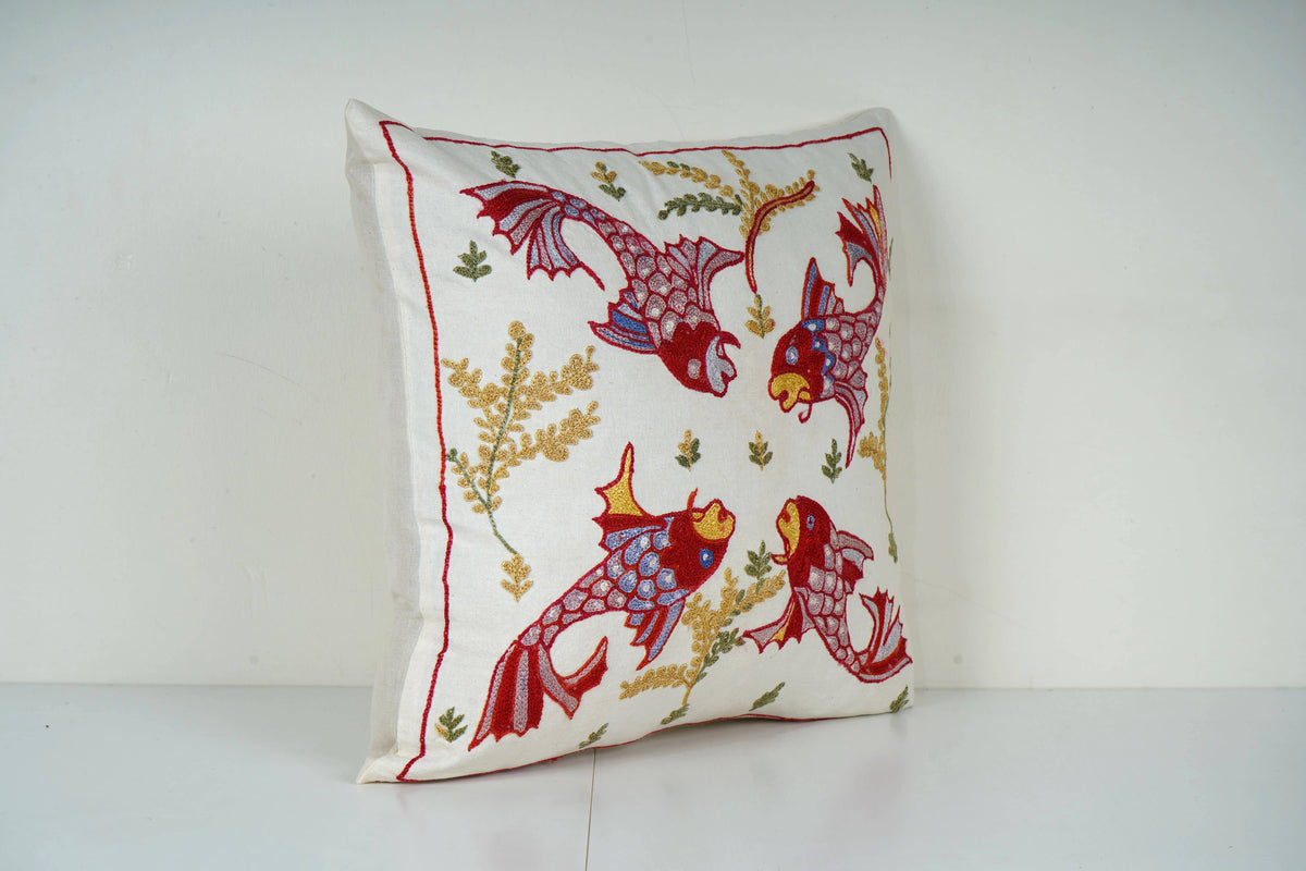 Balık Desenli Suzani Kırlent Kılıfı 45 x 45 cm