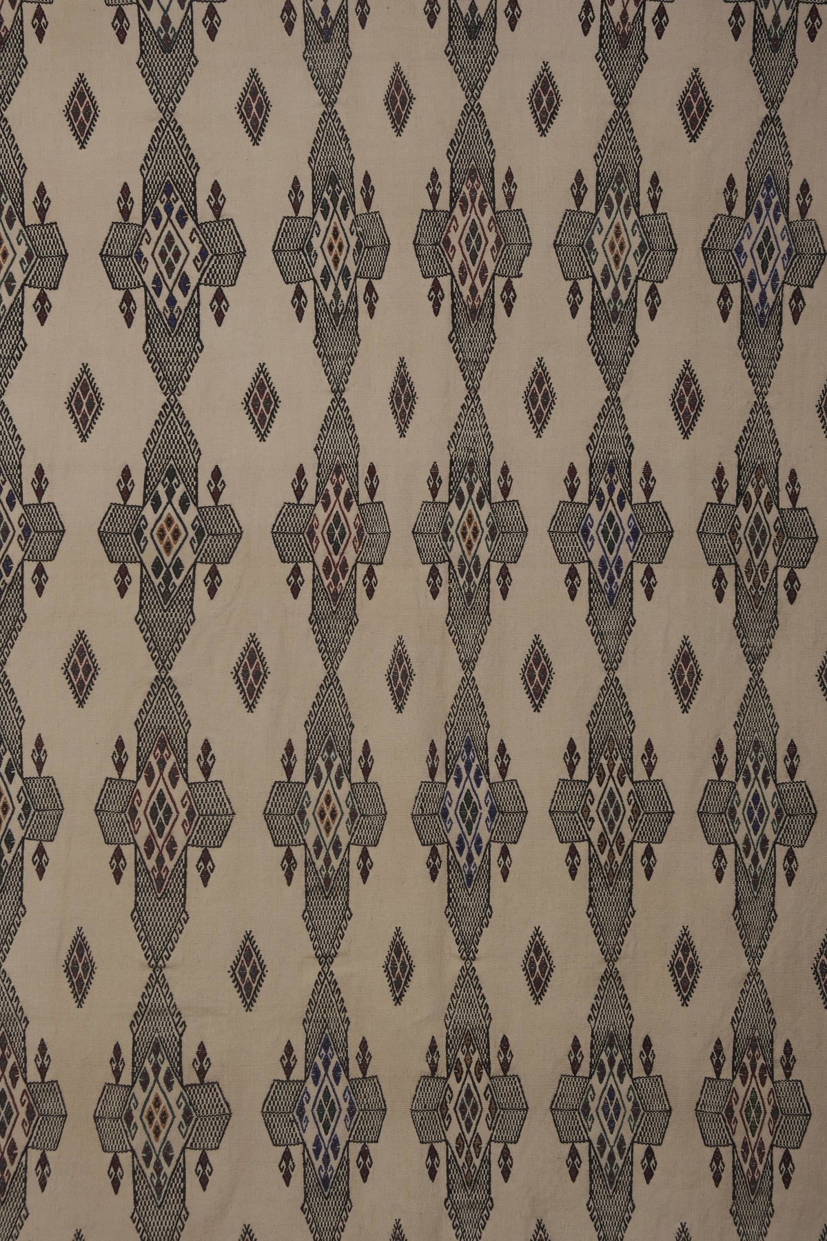 Vintage Kilim 180 x 282 cm