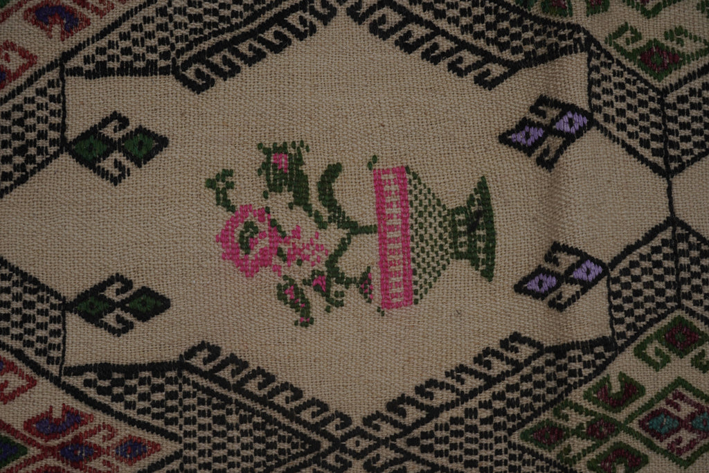 Vintage Kilim 172 x 233 cm