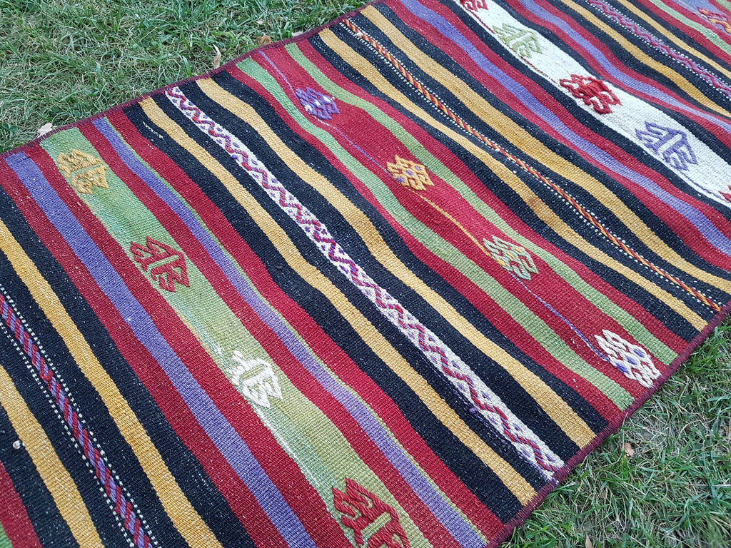 Vintage Kilim Yolluk 63 x 637 cm