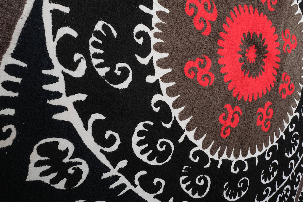 Suzani Duvar Örtüsü 143 x 153 cm