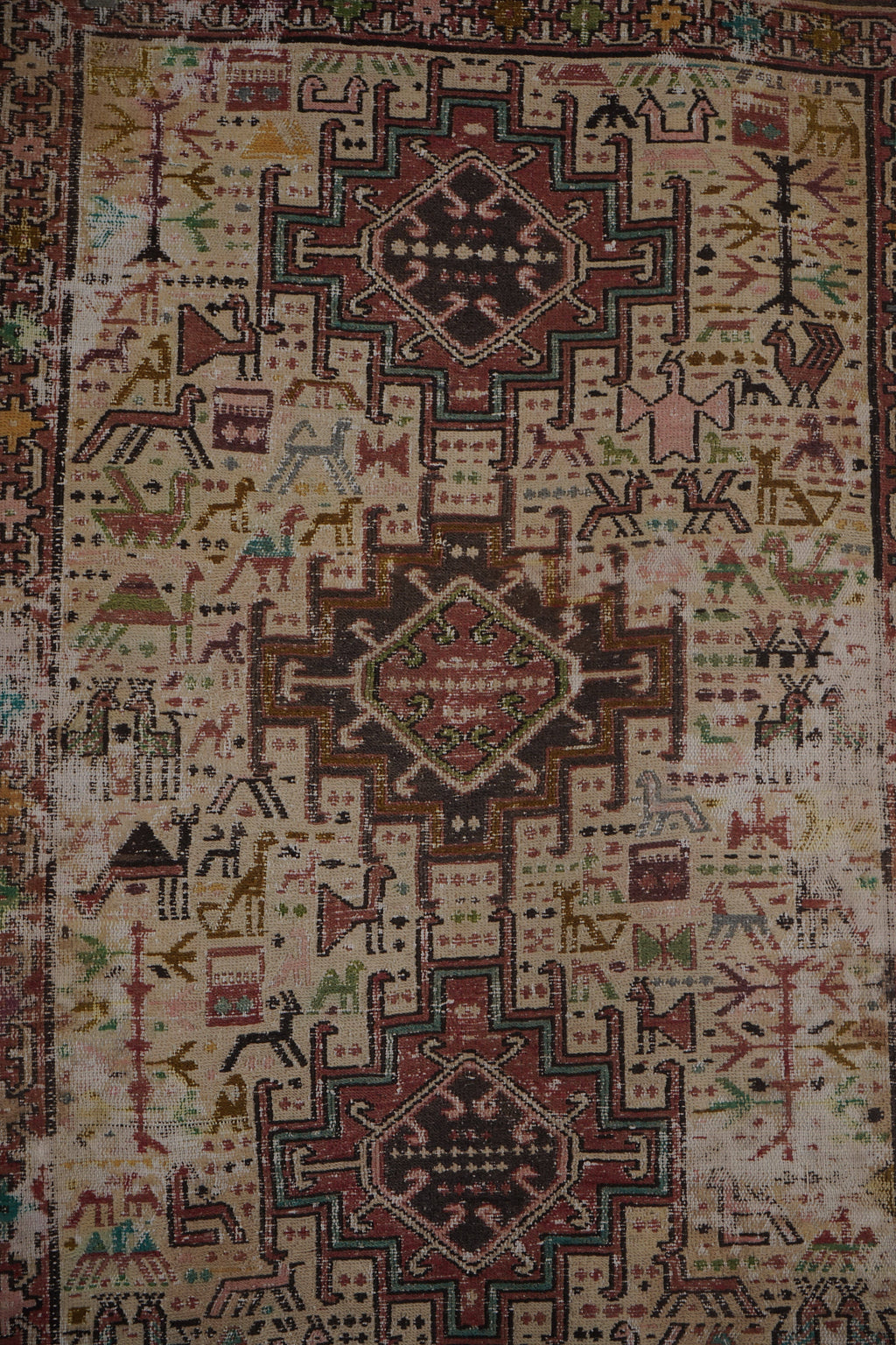 Vintage Hayvan Desenli Sumak Kilim 106 x 140 cm