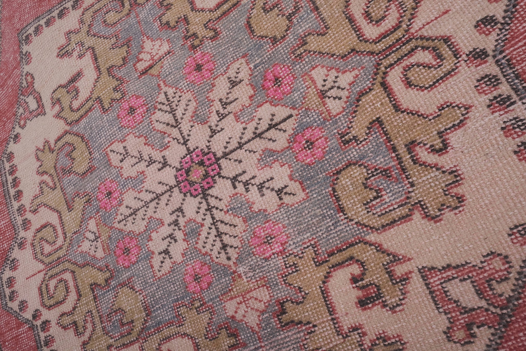 Vintage Uşak Halı 132 x 216 cm