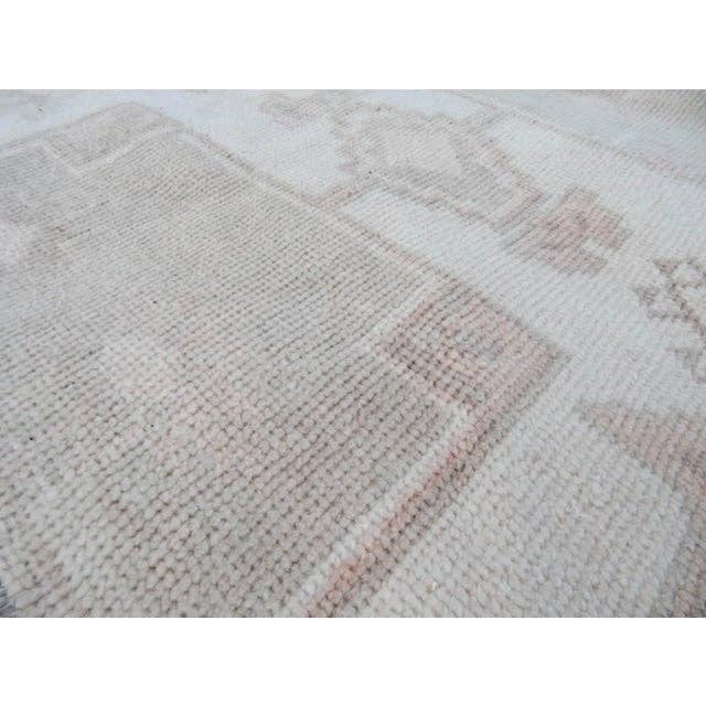 Vintage Uşak Halı 130 x 243 cm
