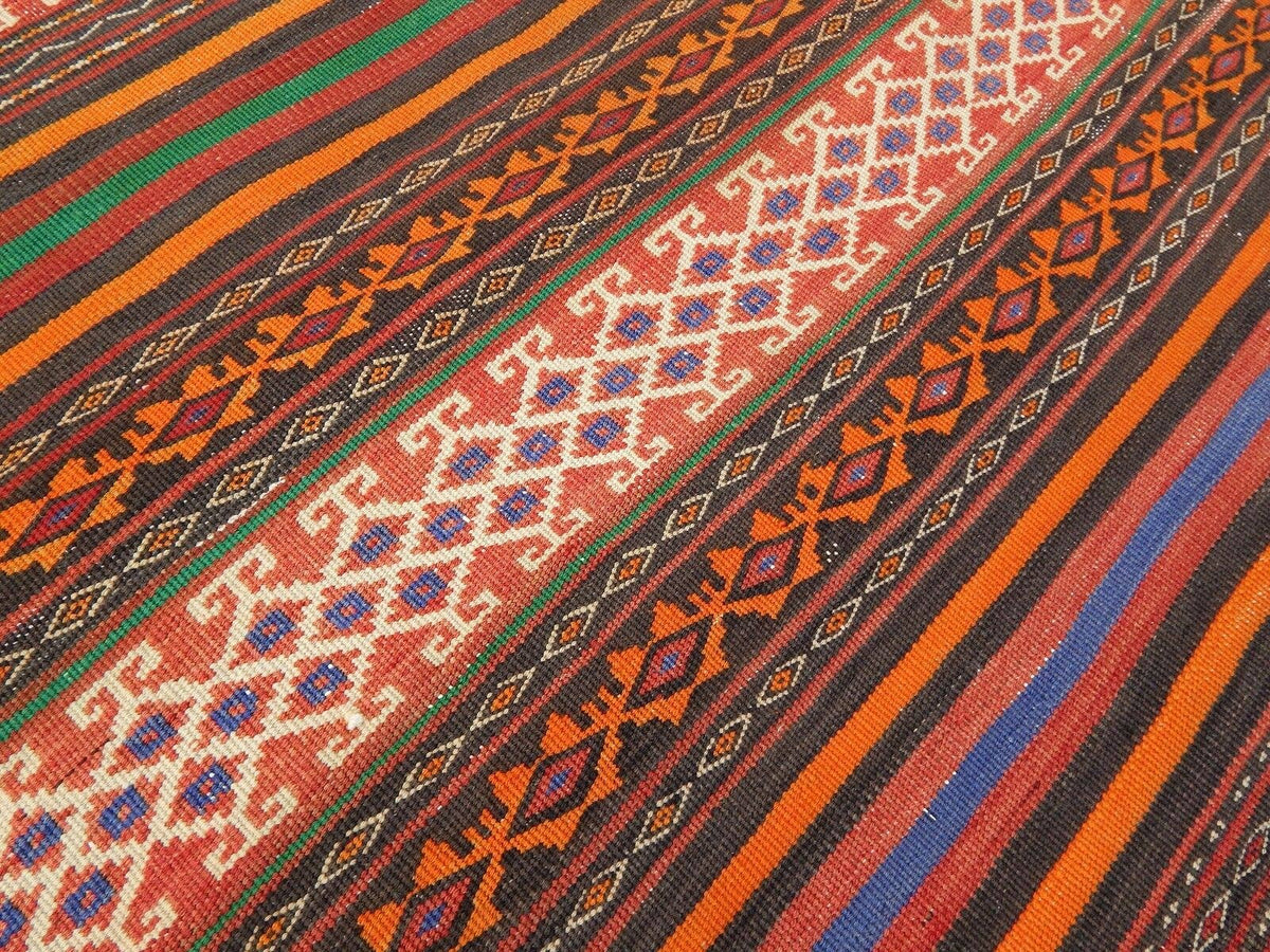 Vintage Kilim 129 x 294 cm