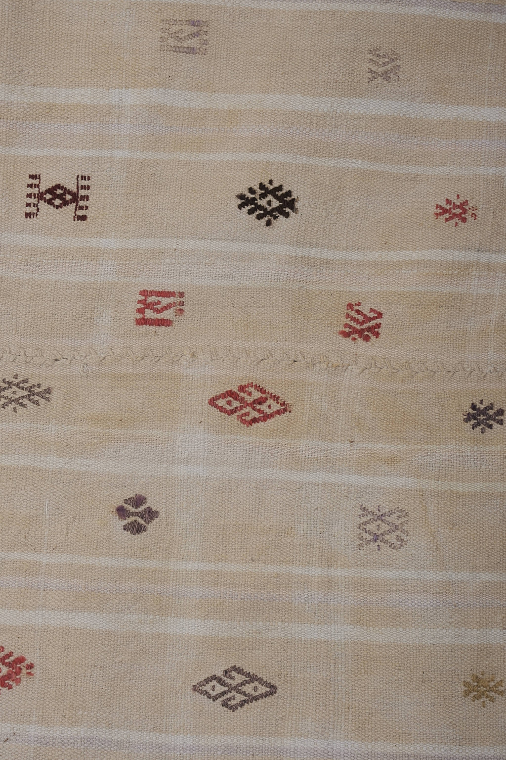 Vintage Kilim 156 x 212 cm