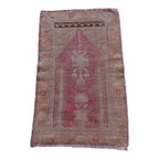 Vintage Uşak Yastık Halı 66 x 104 cm