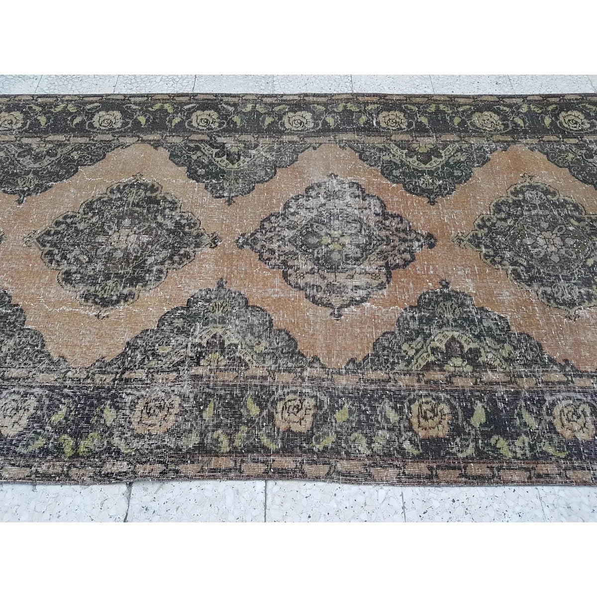 Vintage Uşak Halı 140 x 375 cm