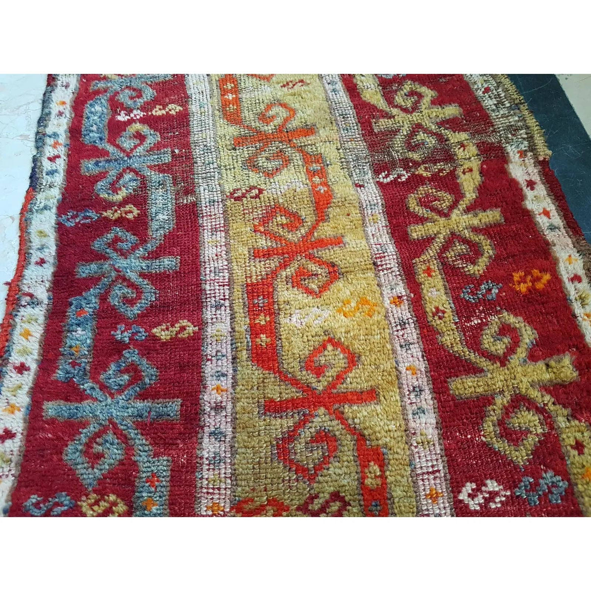 Vintage Uşak Yastık Halı 57 x 98 cm