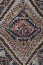 Vintage Sumak Kilim 111 x 204 cm