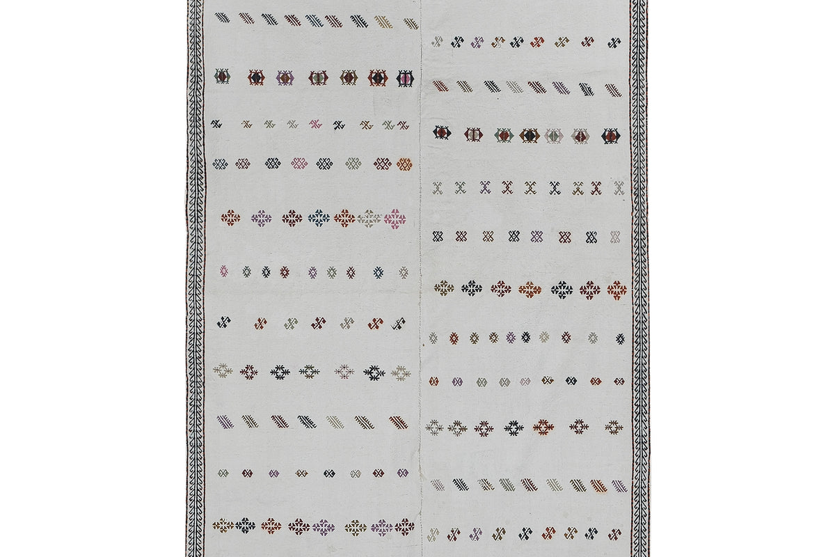 Vintage Kilim 135 x 245 cm