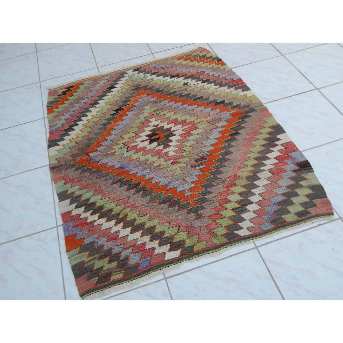 Vintage Kilim 100 x 120 cm