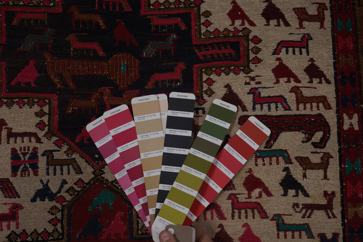 Vintage Sumak Kilim 108 x 143 cm