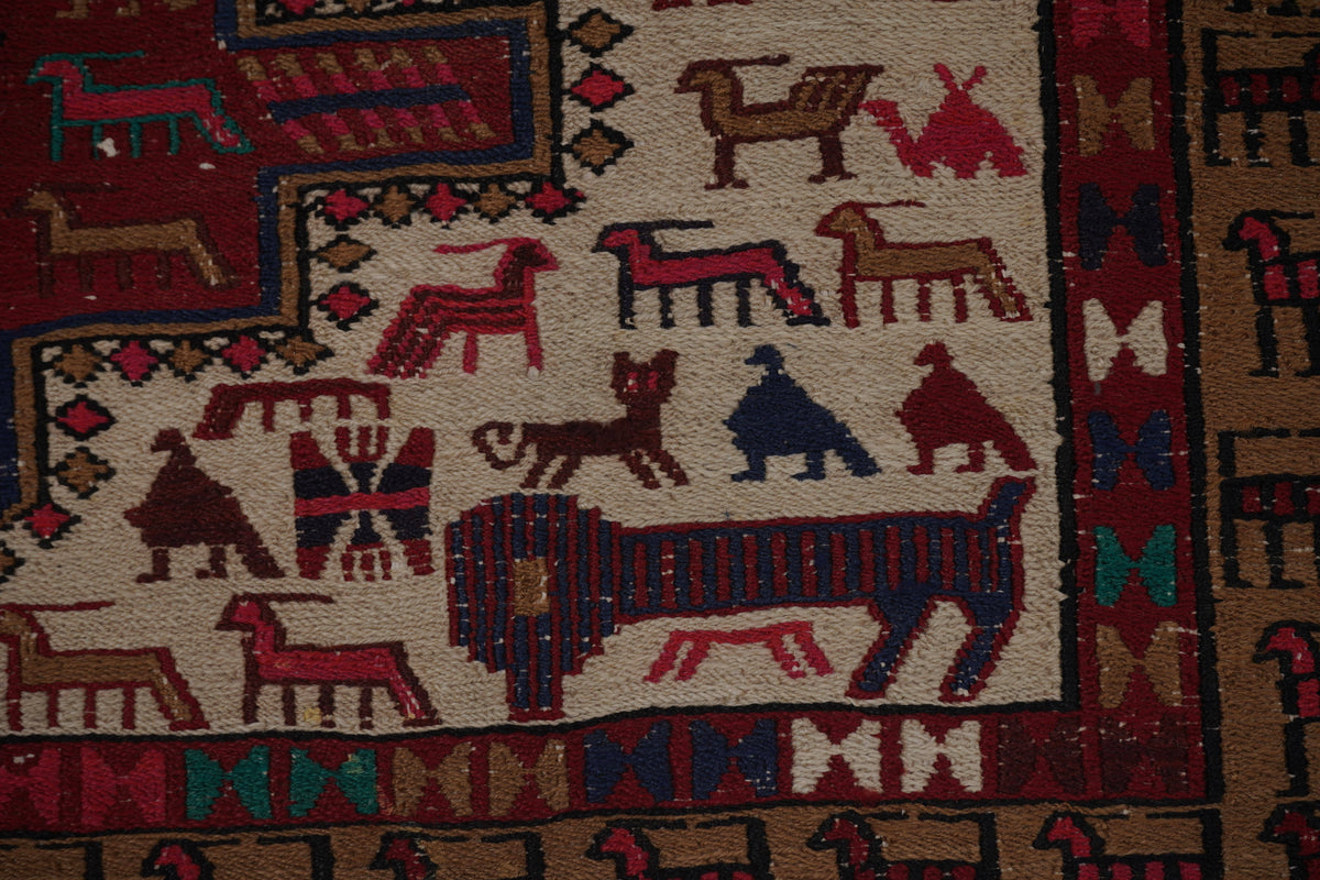 Vintage Sumak Kilim 108 x 143 cm