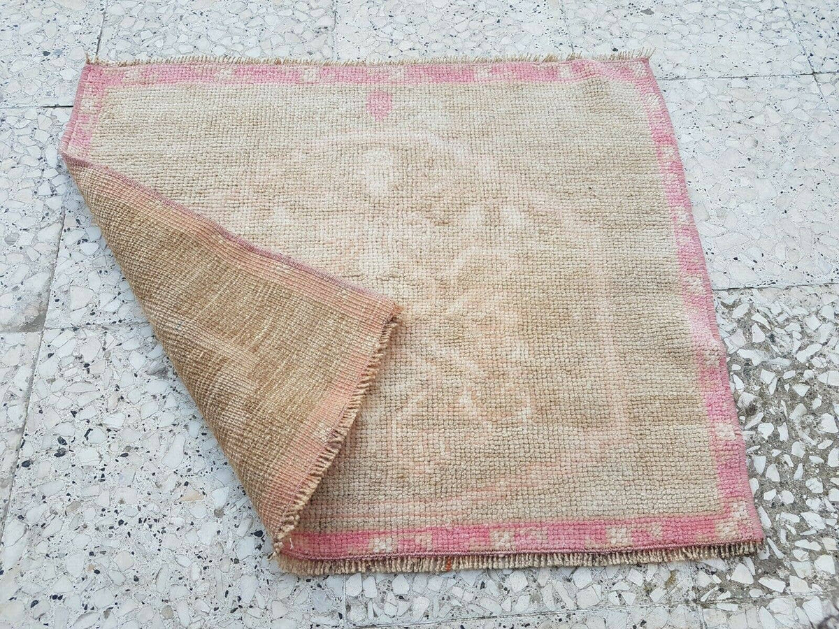 Vintage Uşak Halı 72 x 58 cm