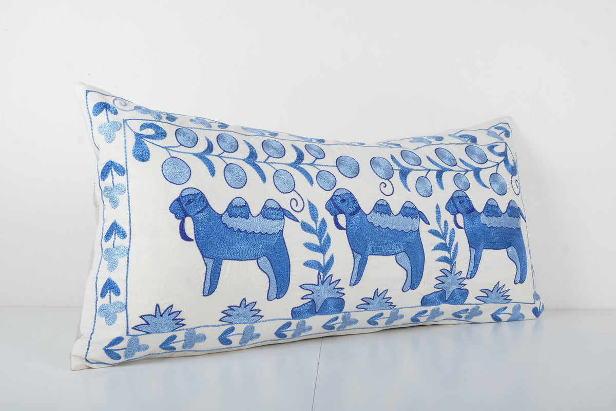 Deve Desenli Suzani Kırlent Kılıfı 45 x 90 cm
