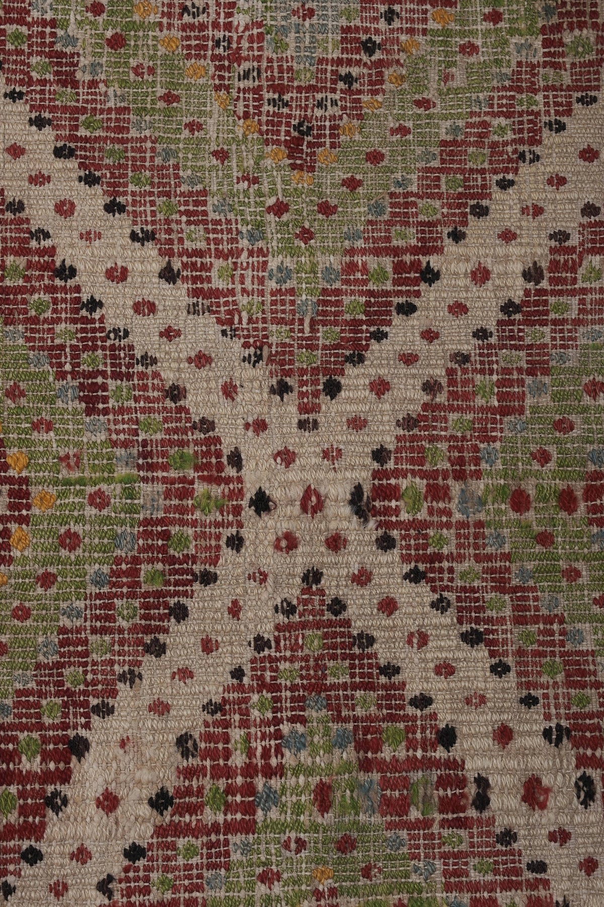 Vintage Kilim 207 x 316 cm