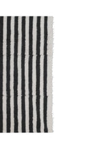 Vintage Kilim 223 x 239 cm