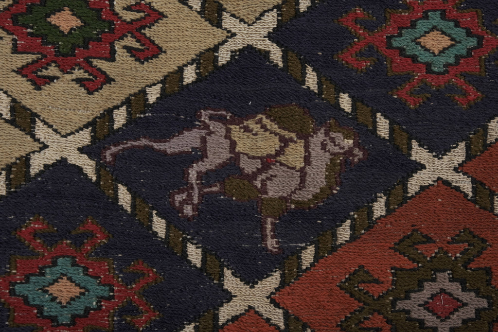 Vintage Kilim 126 x 195 cm