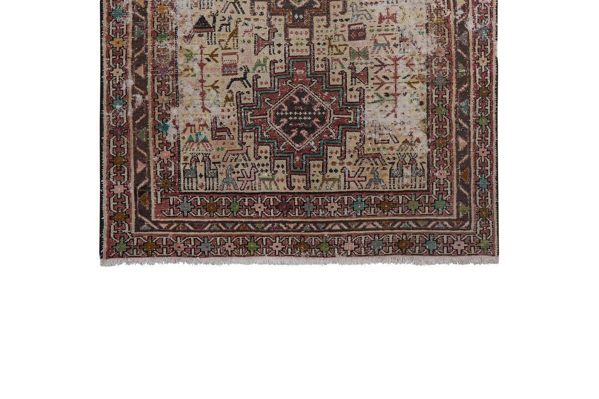 Vintage Hayvan Desenli Sumak Kilim 106 x 140 cm