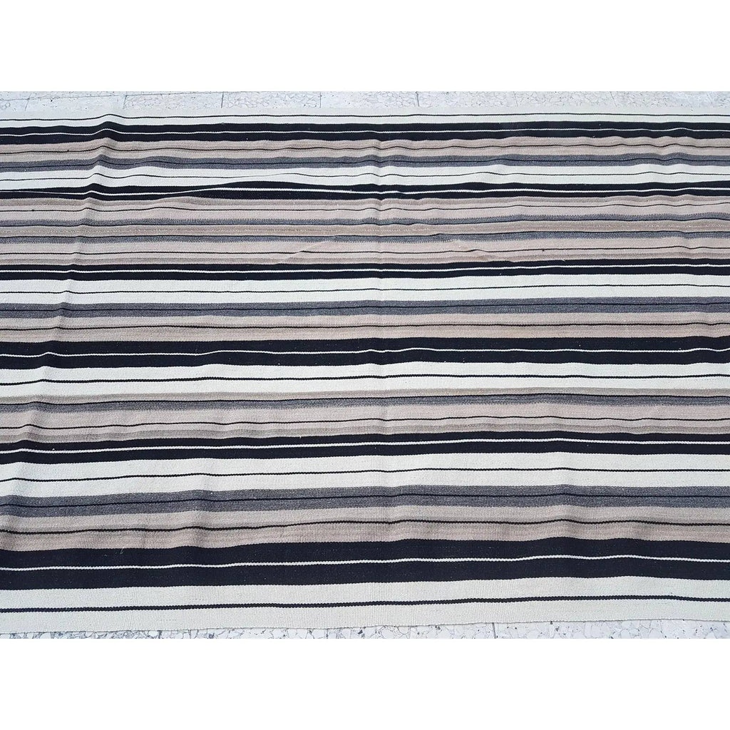 Vintage Kilim 146 x 281 cm