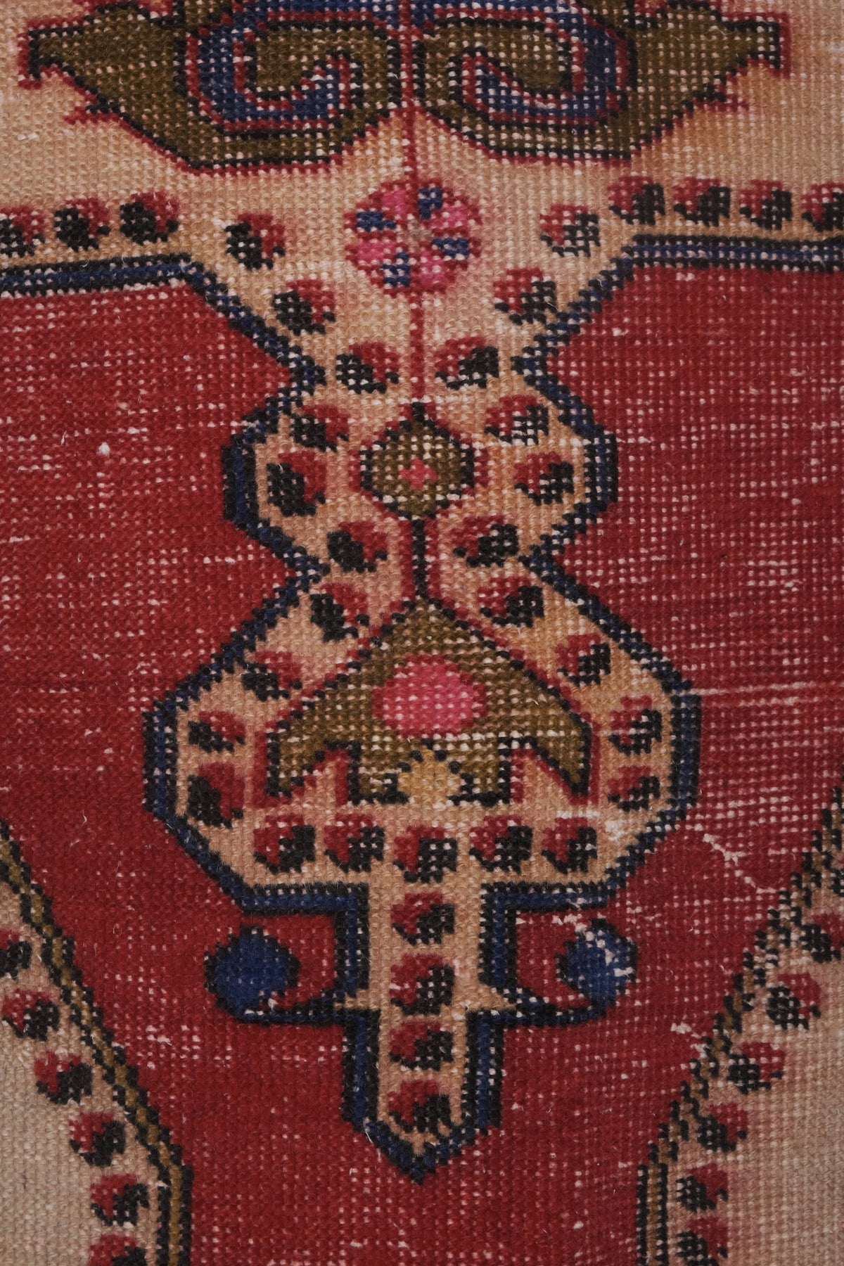 Vintage Uşak Halı 135 x 220 cm