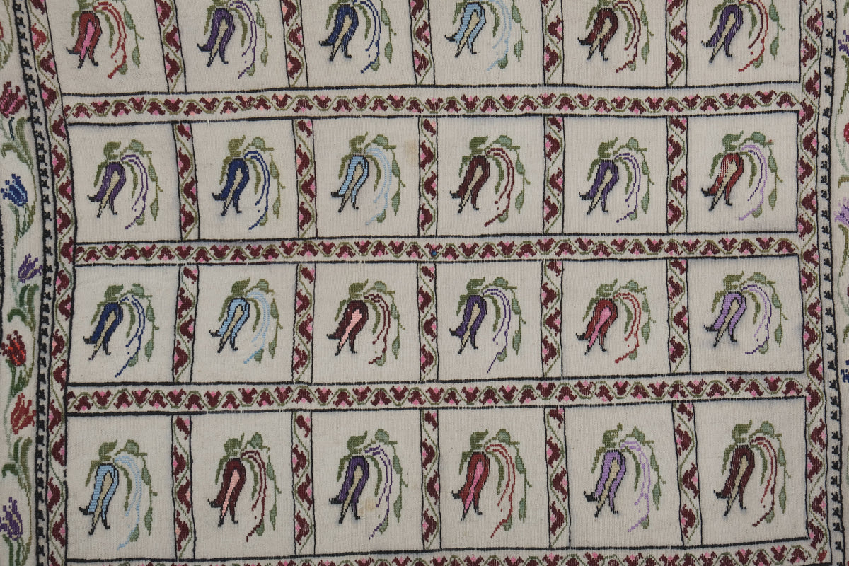 Vintage Kilim 116 x 124 cm
