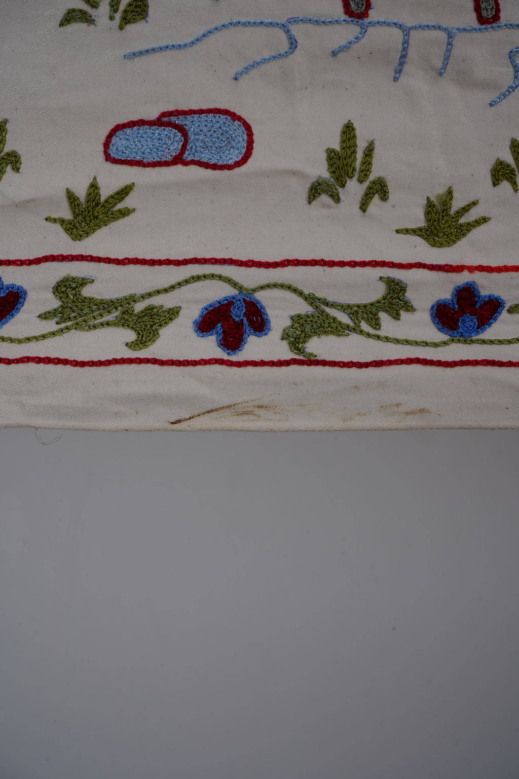 At Desenli Suzani Duvar Örtüsü 50 x 186 cm