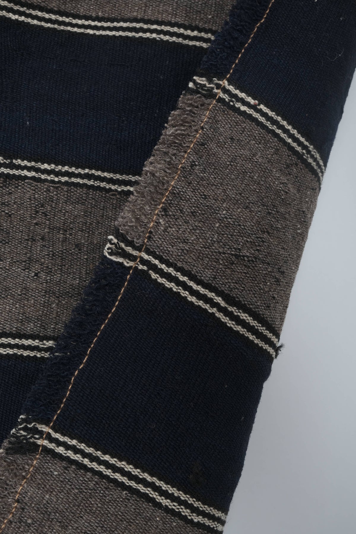 Vintage Kilim 188 x 343 cm
