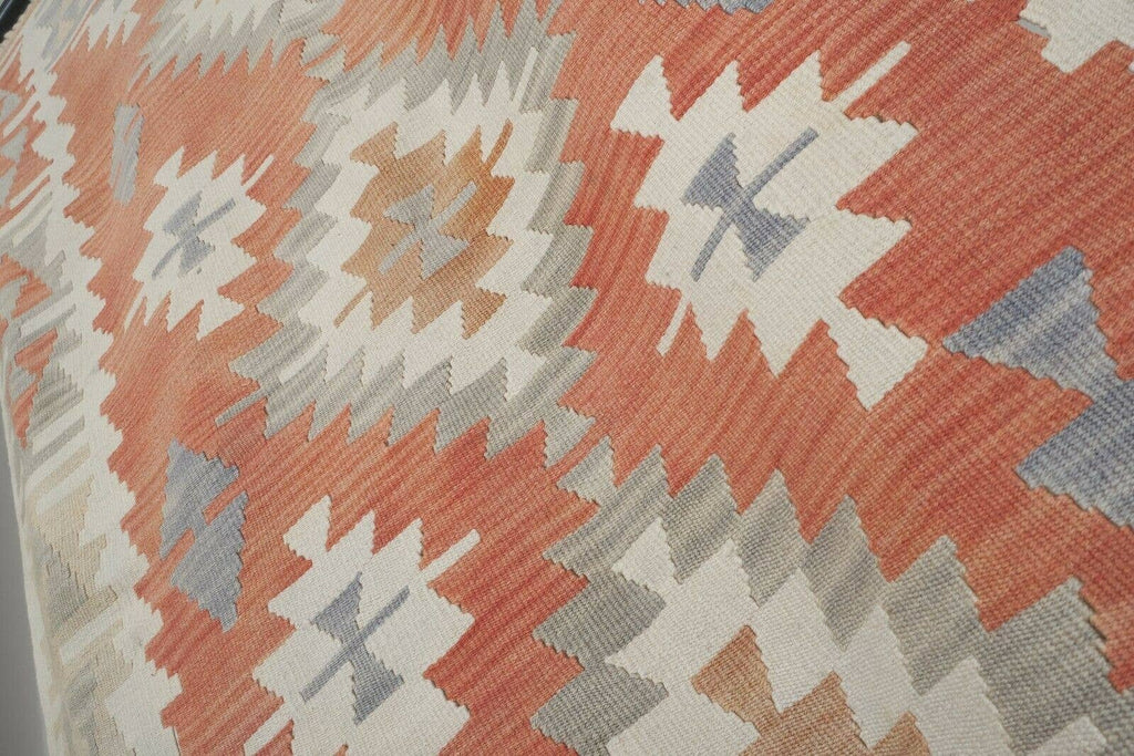 Vintage Kilim 105 x 171 cm