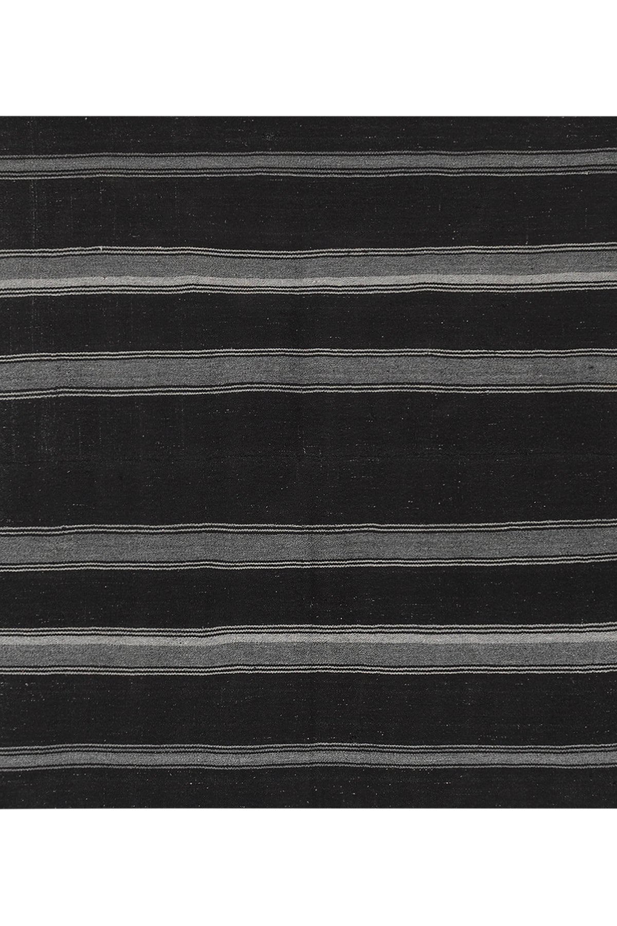 Vintage Kilim 203 x 220 cm