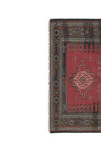Vintage Sumak Kilim 107 x 185 cm