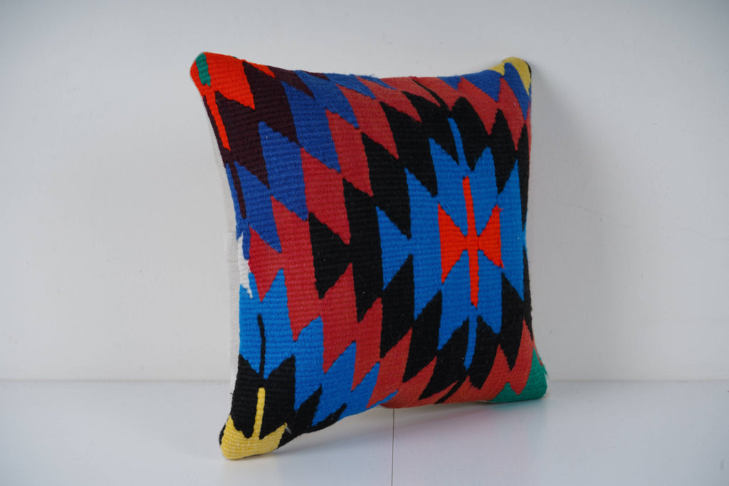 Kilim Kırlent Kılıfı 34 x 37 cm