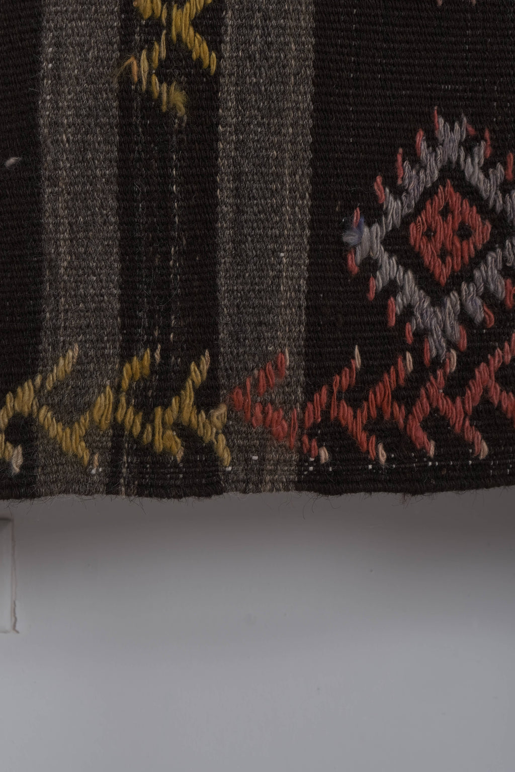 Vintage Kilim 227 x 324 cm