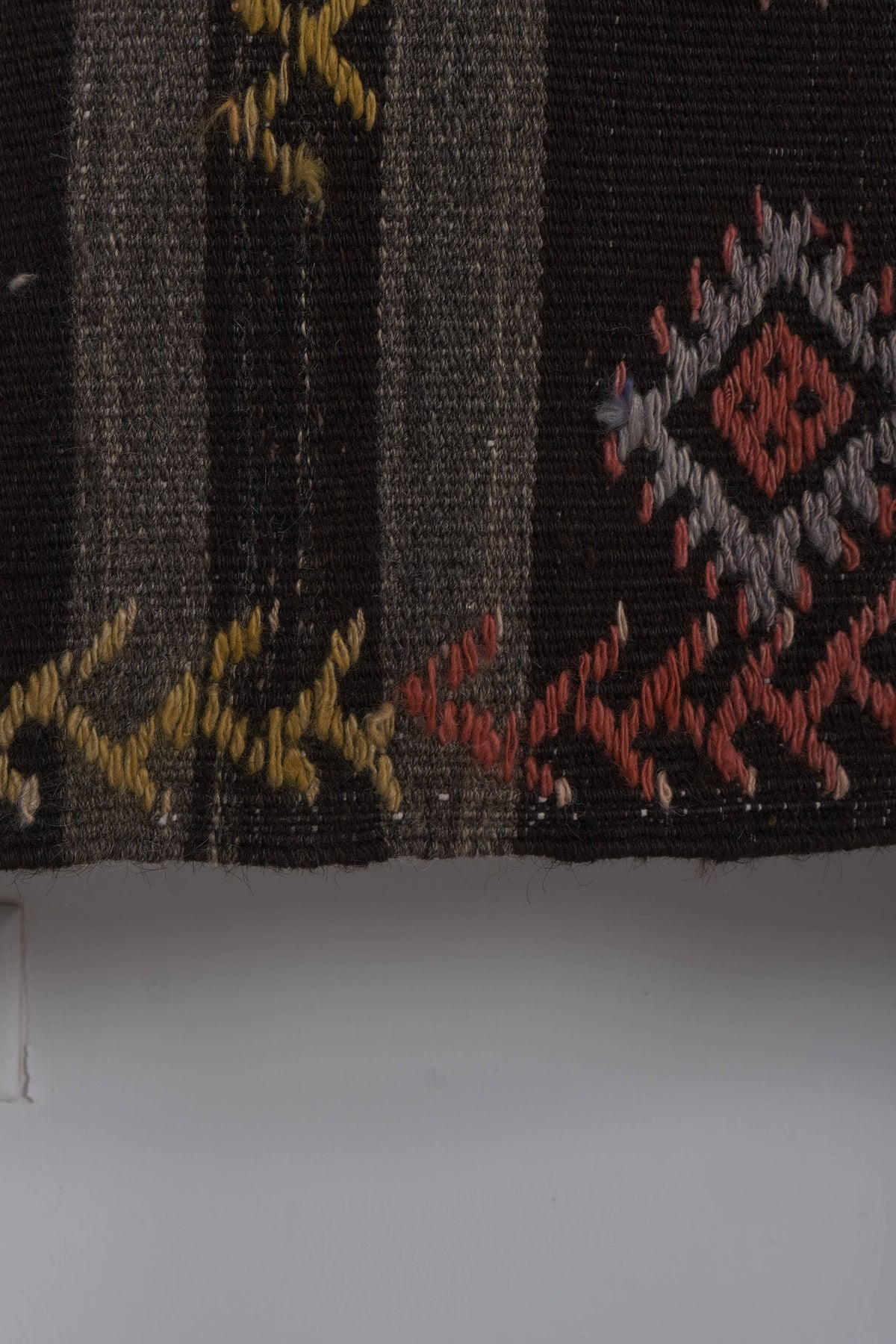 Vintage Kilim 227 x 324 cm