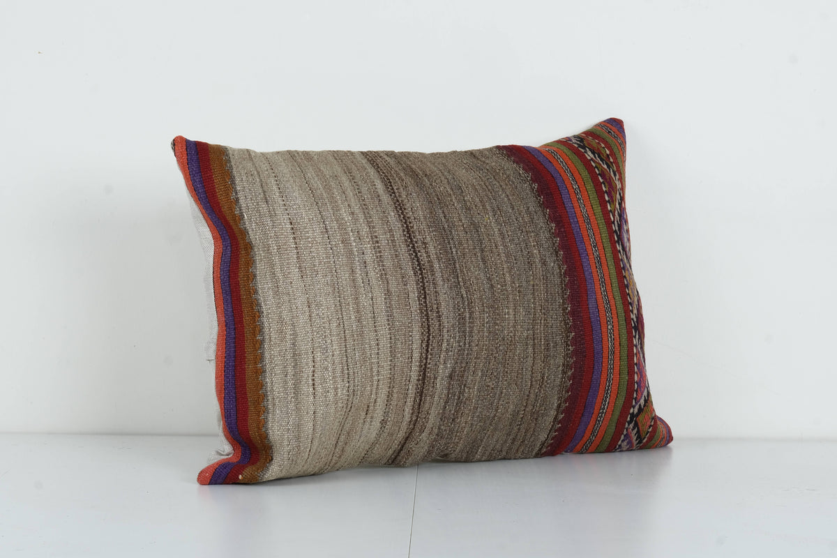 Kilim Kırlent Kılıfı 40 x 60 cm