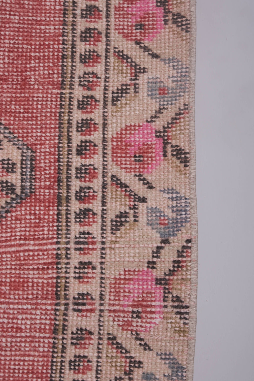 Vintage Uşak Halı 132 x 216 cm