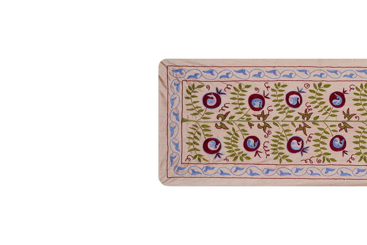 El İşlemesi Suzani Yolluk 53 x 190 cm
