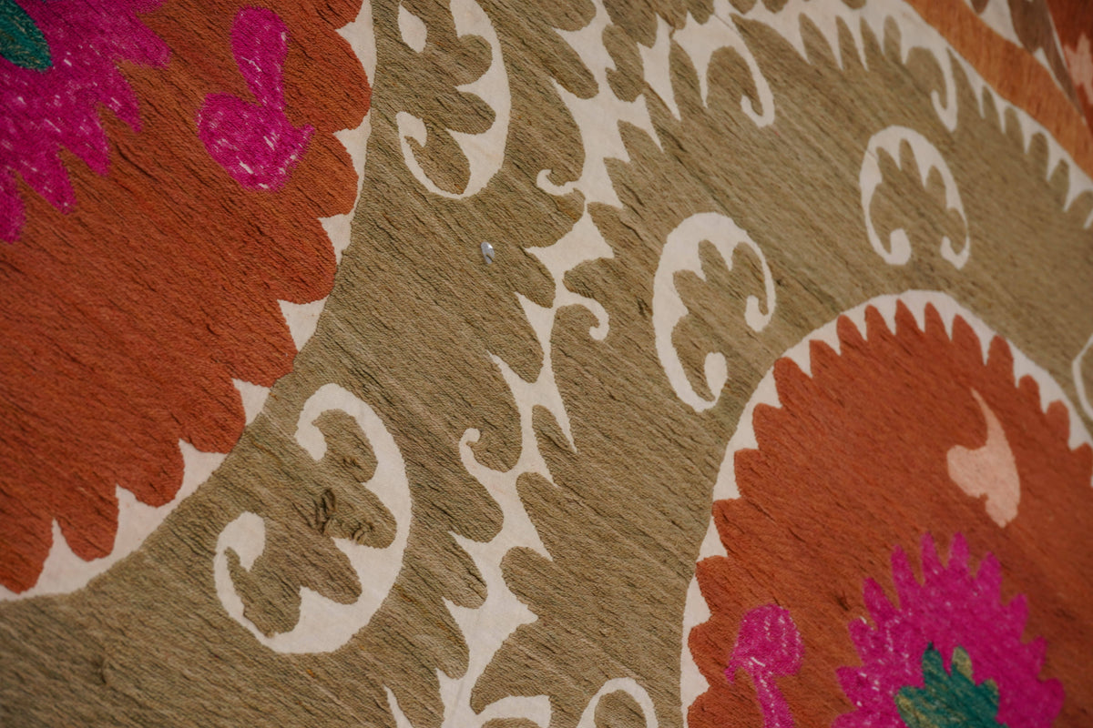 Suzani Duvar Örtüsü 210 x 315 cm