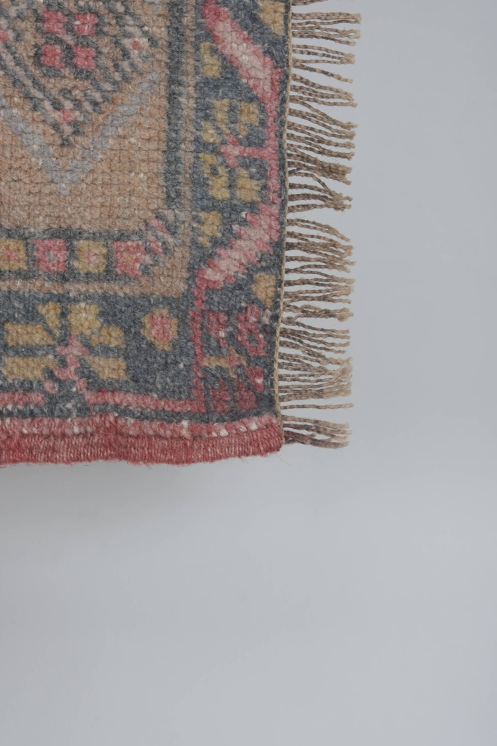 Vintage Uşak Halı 133 x 235 cm