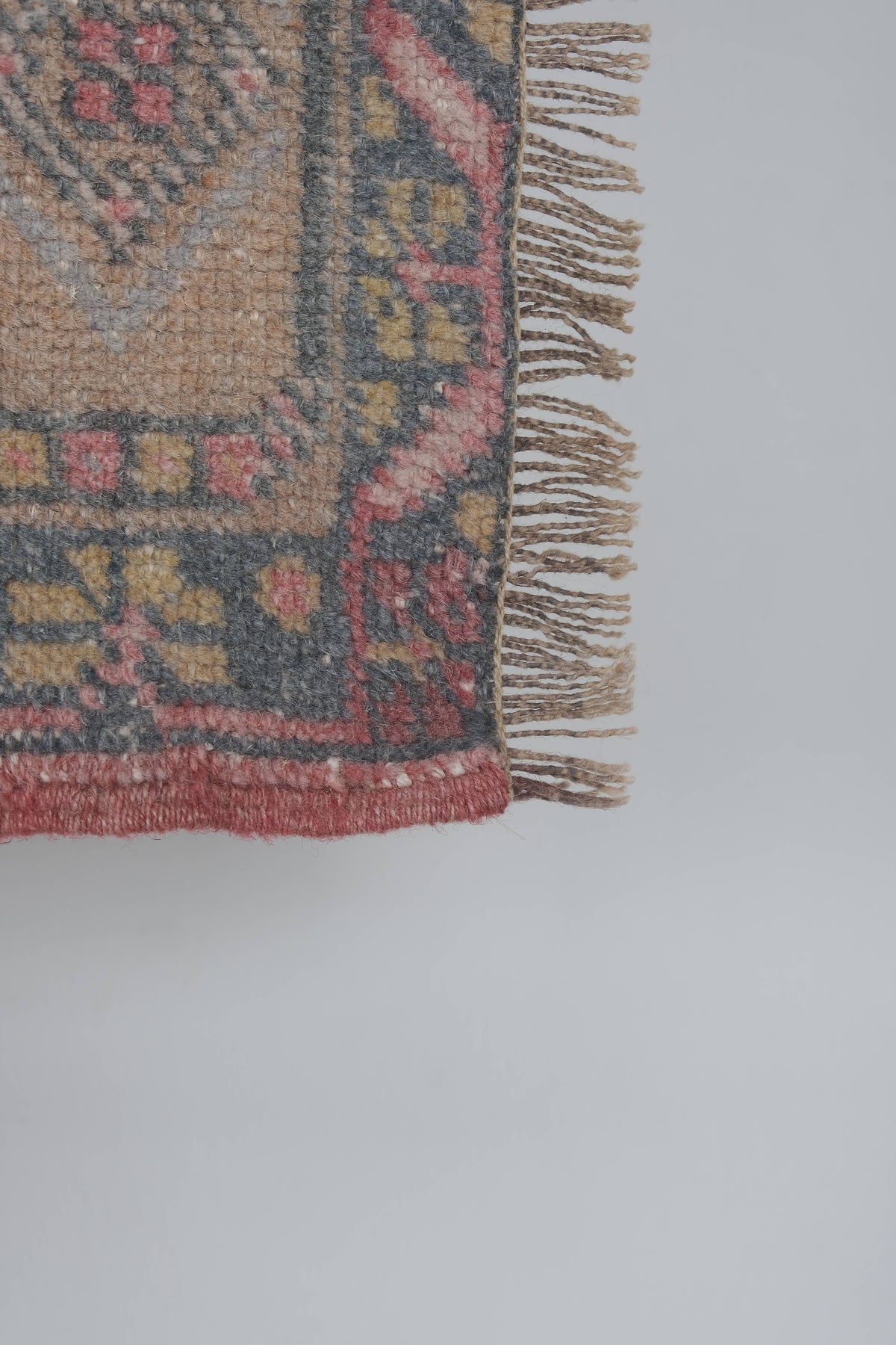 Vintage Uşak Halı 133 x 235 cm