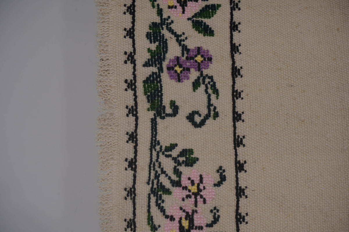 Vintage Aubusson Çiçek Desenli Kilim 160 x 250 cm